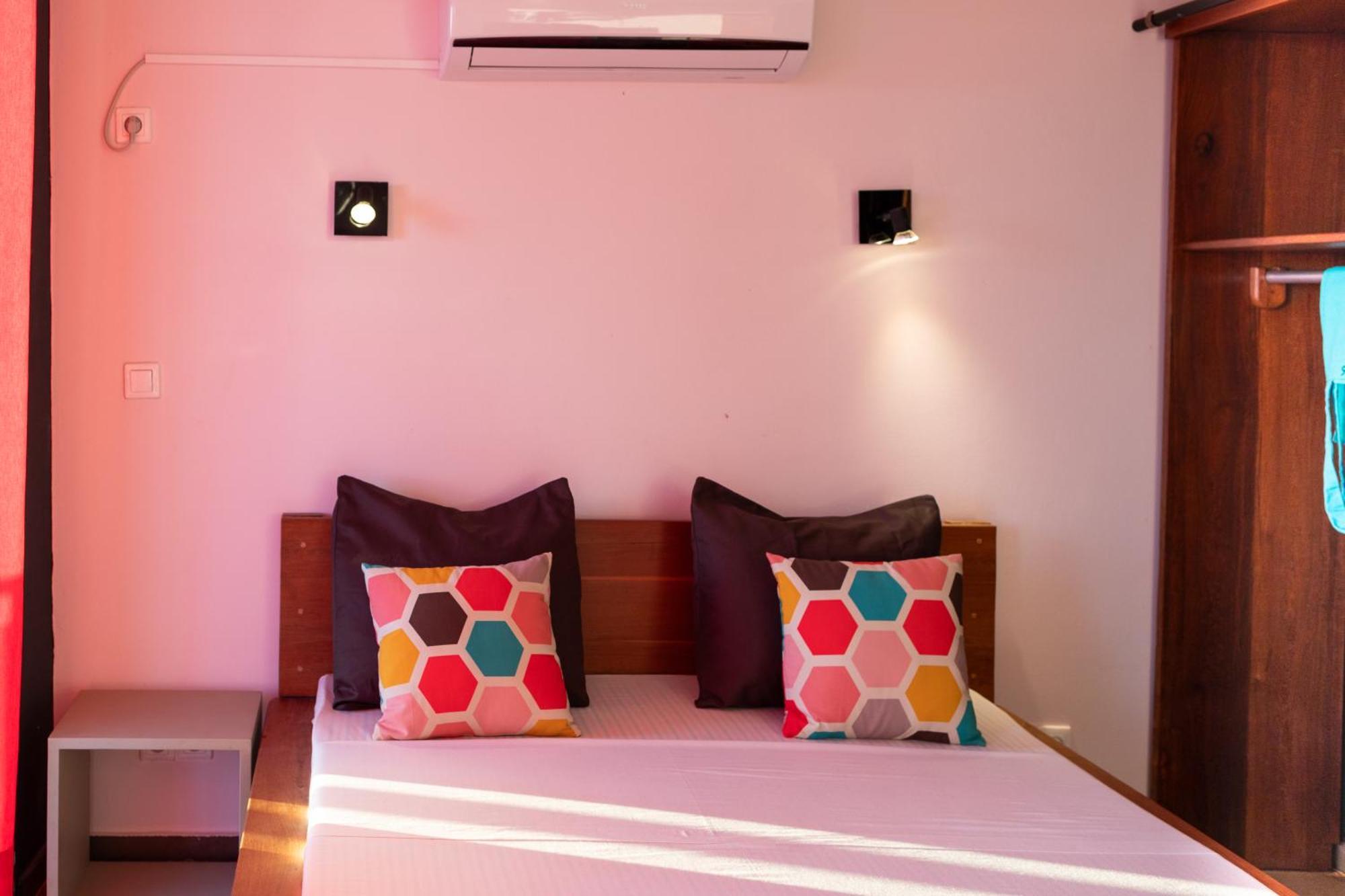 Hotel Villa Les Orchidees أمباتولواكا المظهر الخارجي الصورة